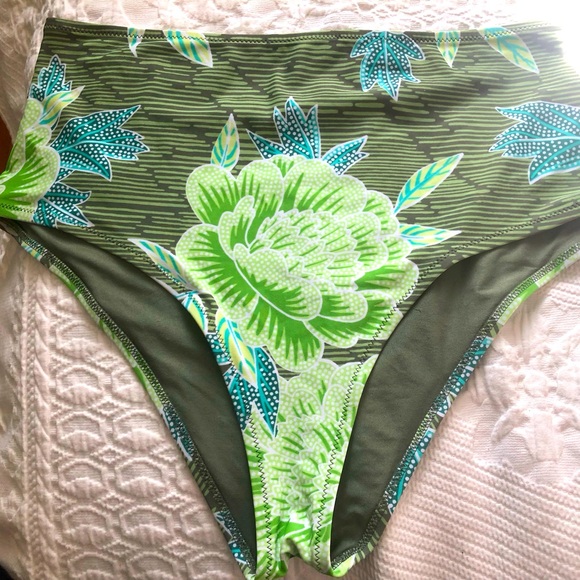 ✨NWOT✨ Gorgeous high waisted swim bottoms by Aerie - XL - Picture 1 of 5